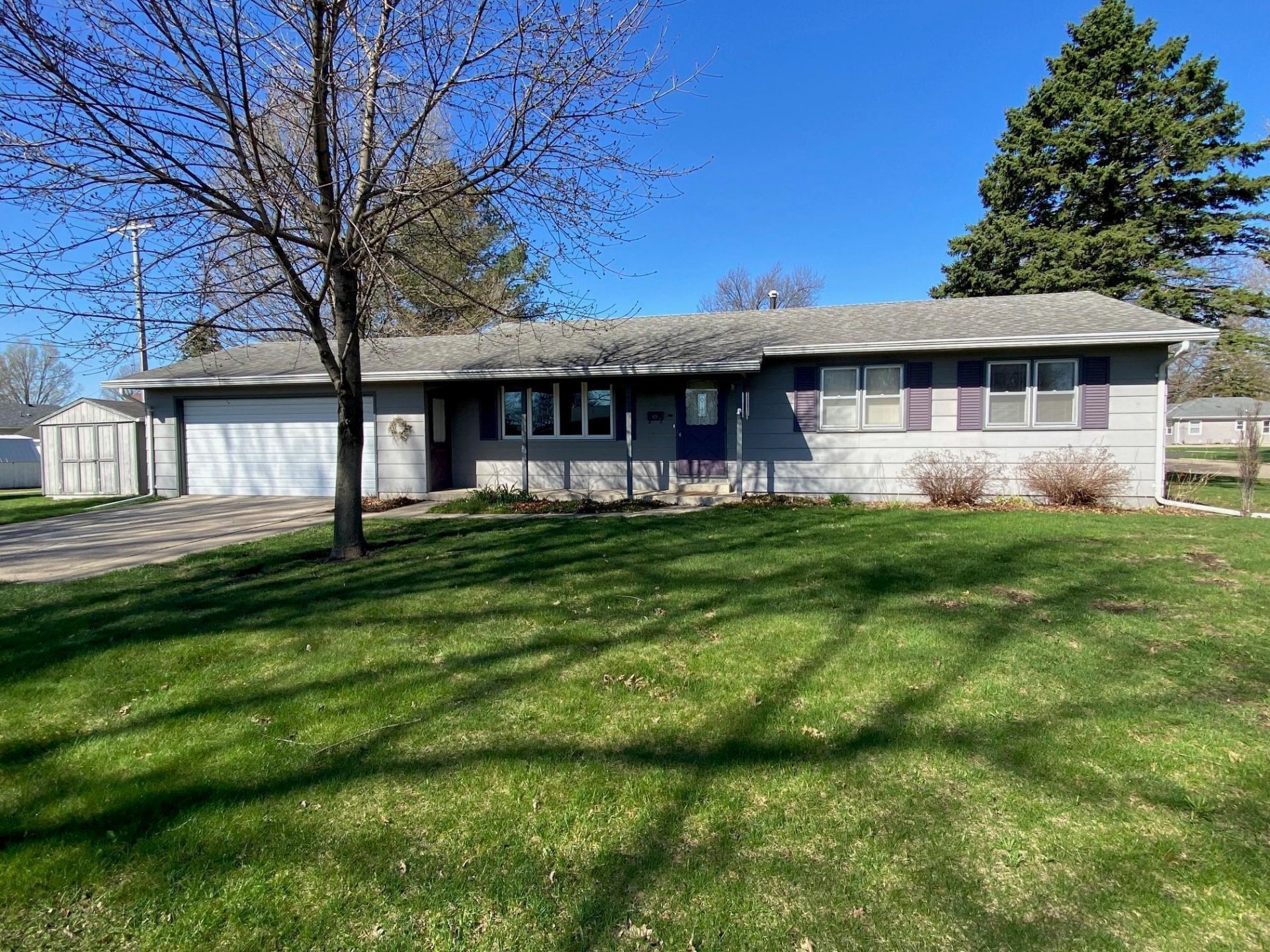 403 S 11th Street, Osage, IA 50461 Main Photo