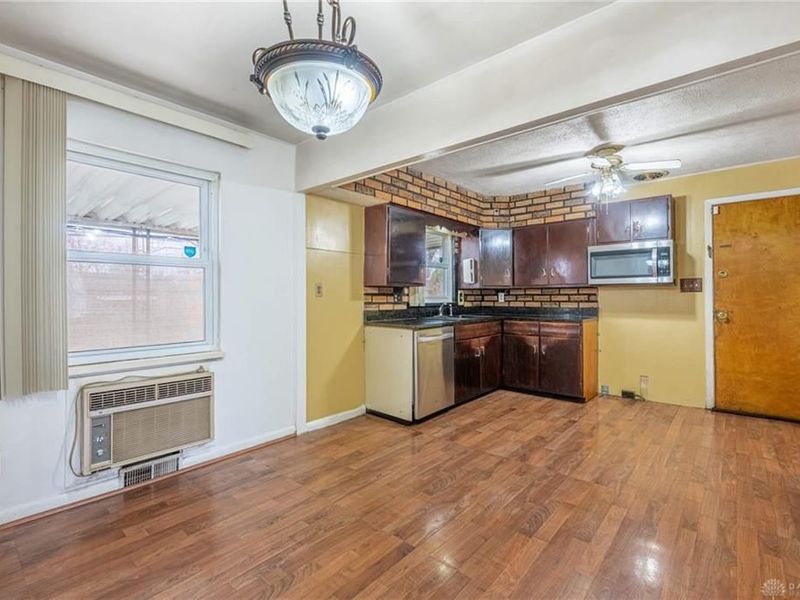 2219 Chamberlin Avenue, Harrison Township, OH 45406 Photo 7