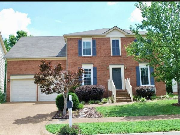 2028 Glastonbury Dr, Franklin, TN 37069