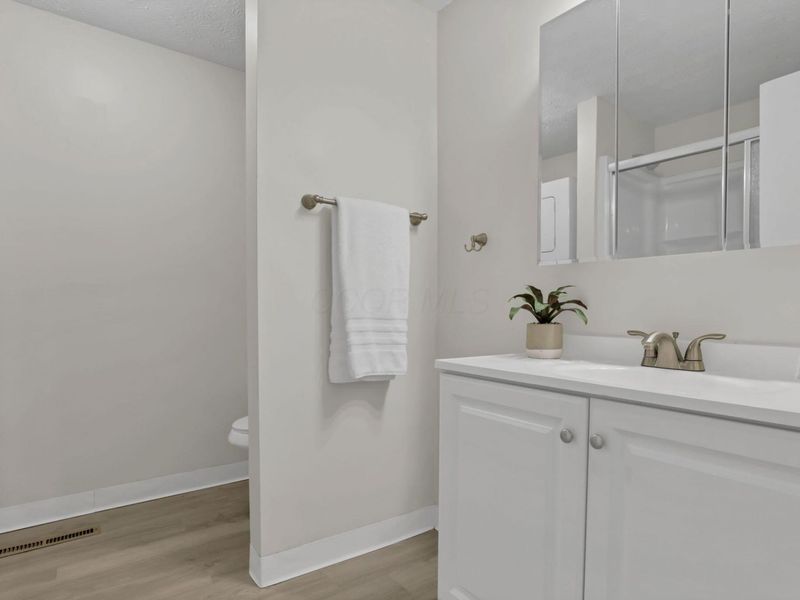 25 King Arthur Boulevard , Westerville, OH 43081 Photo 13