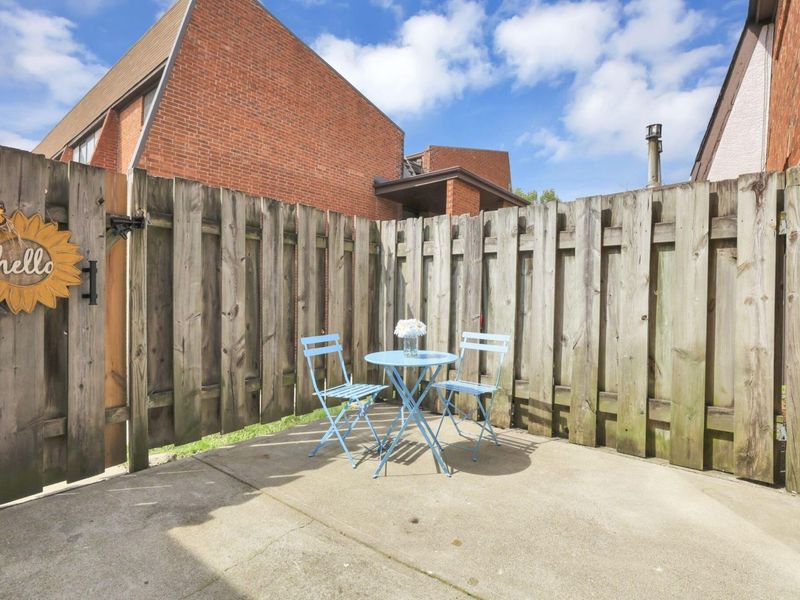 25 King Arthur Boulevard , Westerville, OH 43081 Photo 21