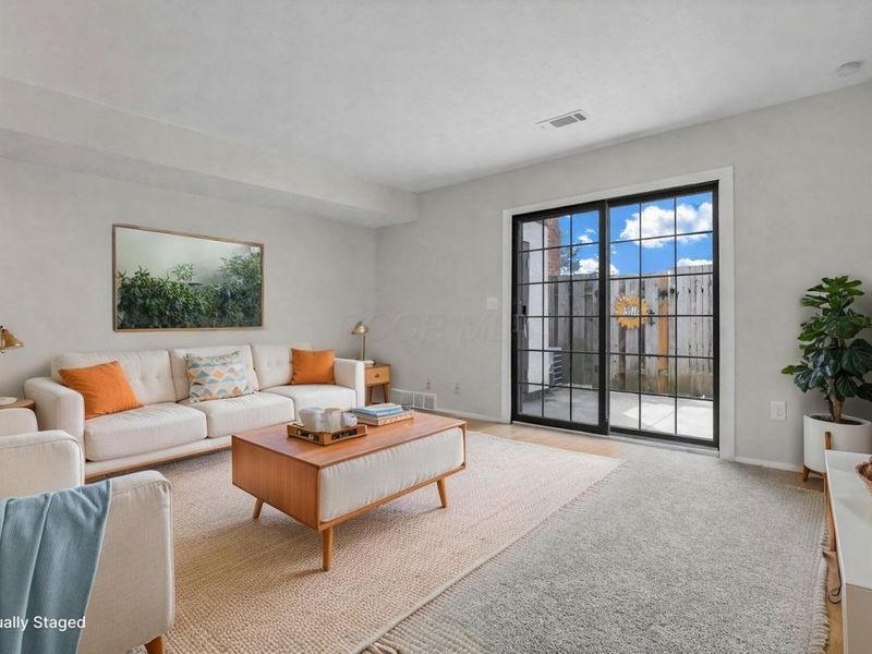 25 King Arthur Boulevard , Westerville, OH 43081 Photo 3