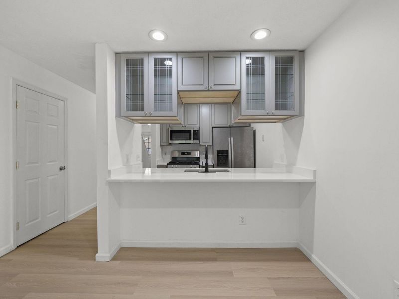 4626 Parrau Drive, Unit 69G, Columbus, OH 43228 Photo 12