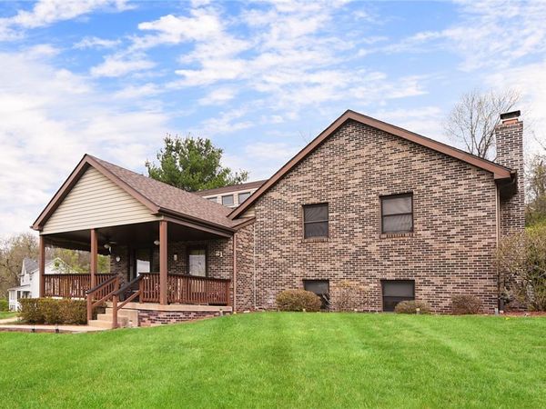 21 Ross Hollow Rd , Pittsburgh, PA 15239