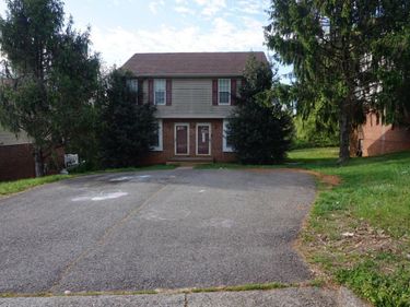 112 Water Gate Drive, Lynchburg, VA 24502