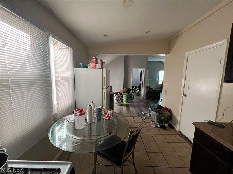 9407 Benham Avenue, Cleveland, OH 44105 Photo 5