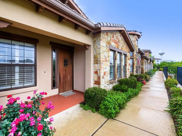 105 Lucia CIR , Unit 1, Lakeway, TX 78734