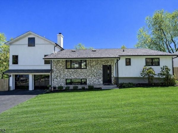 8 Rand Dr, West Orange, NJ 07052