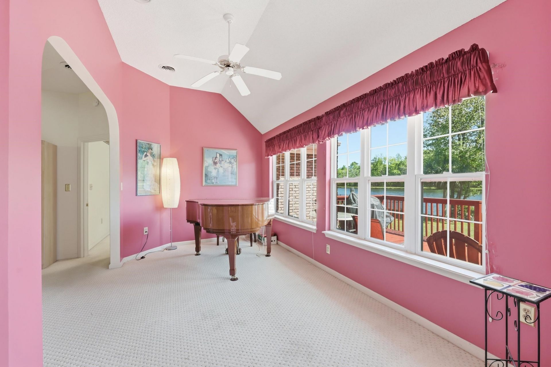 2562 Lake Vista Dr.  Photo 10