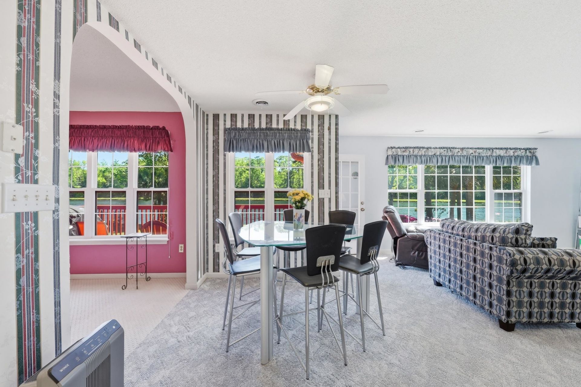 2562 Lake Vista Dr.  Photo 13