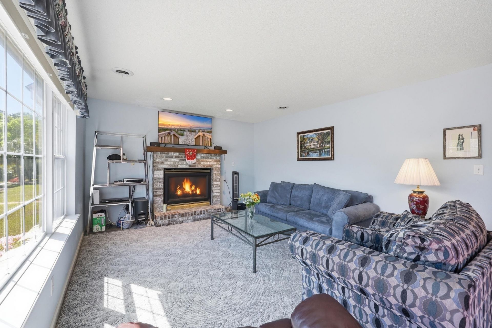 2562 Lake Vista Dr.  Photo 21