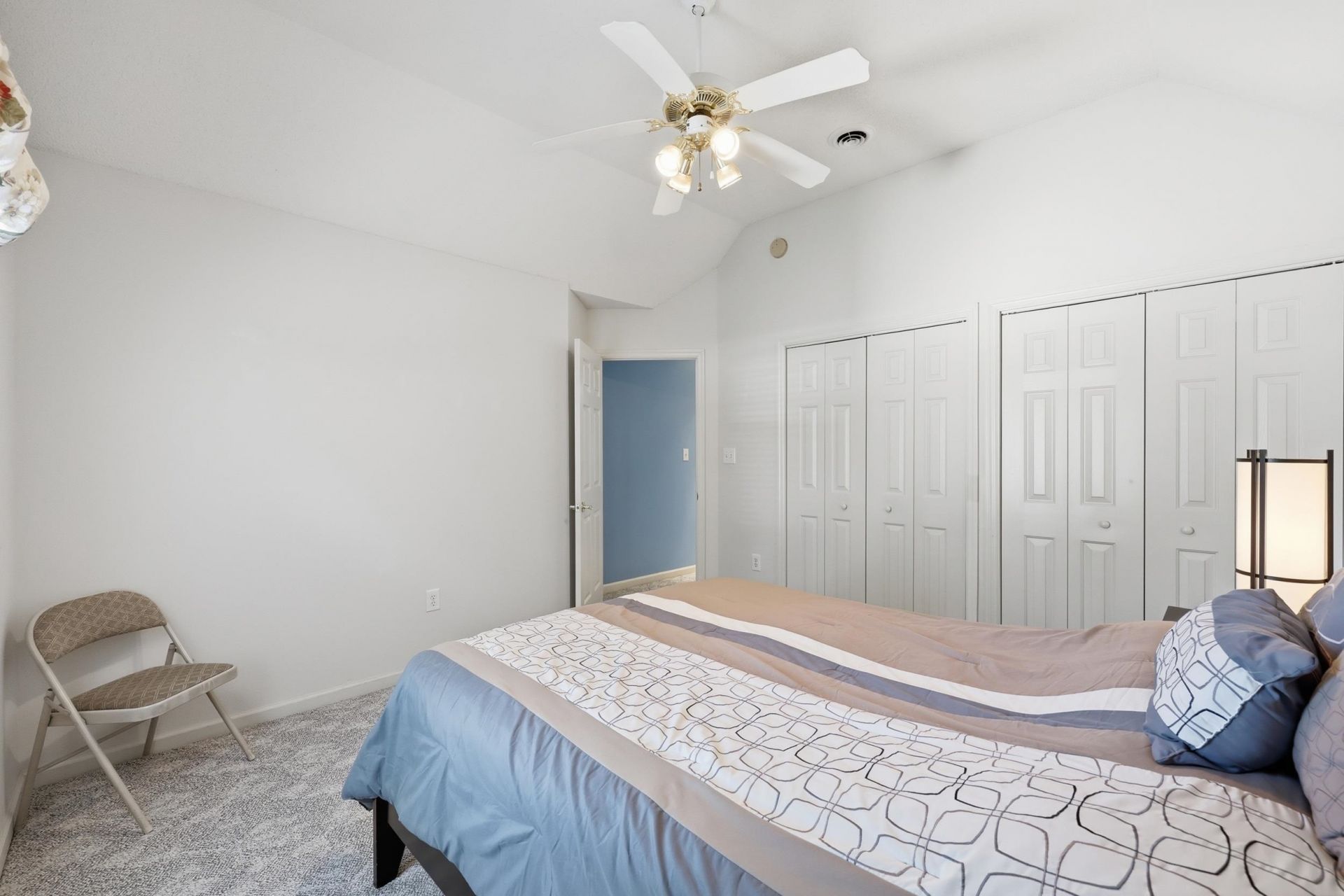 2562 Lake Vista Dr.  Photo 25