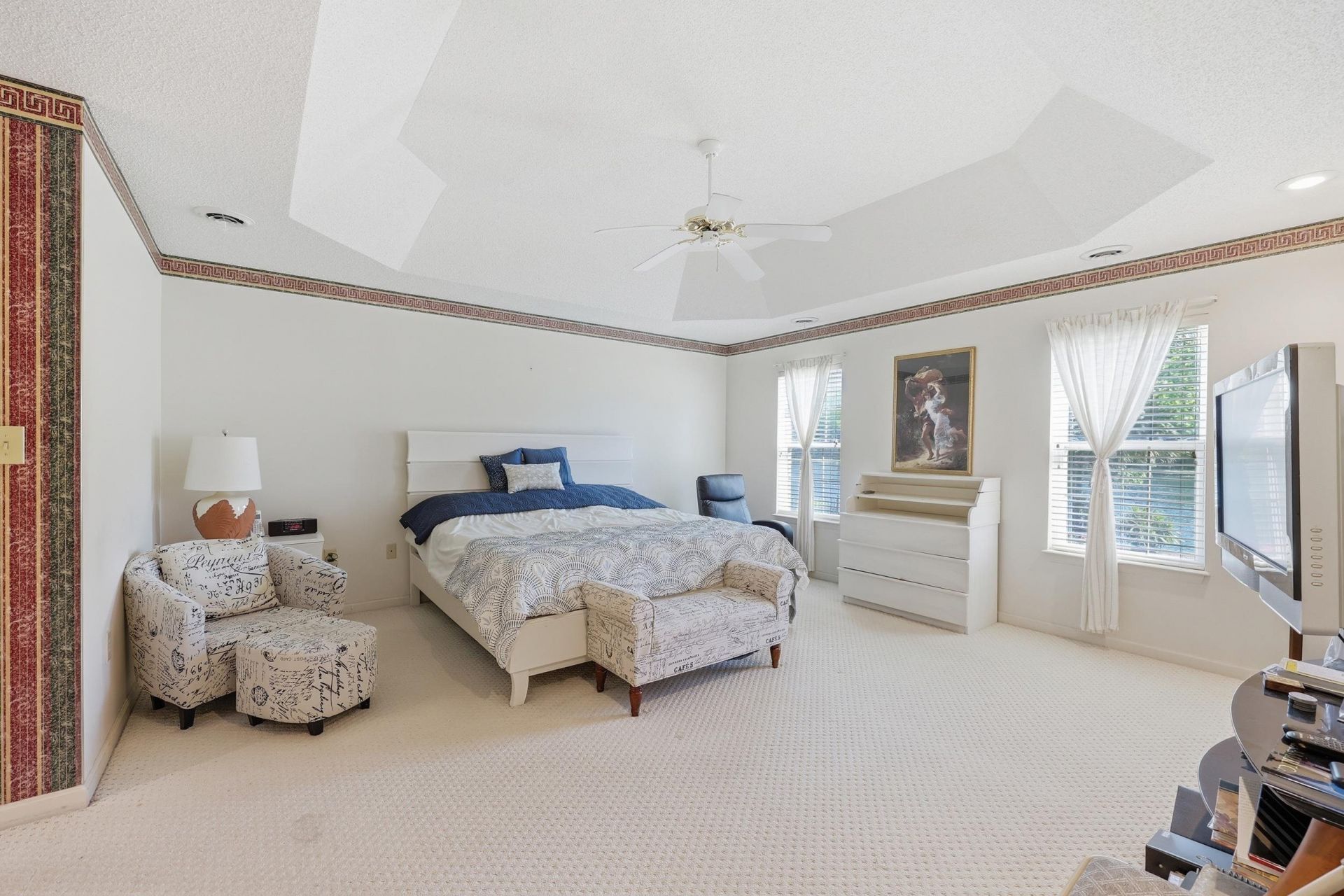 2562 Lake Vista Dr.  Photo 32