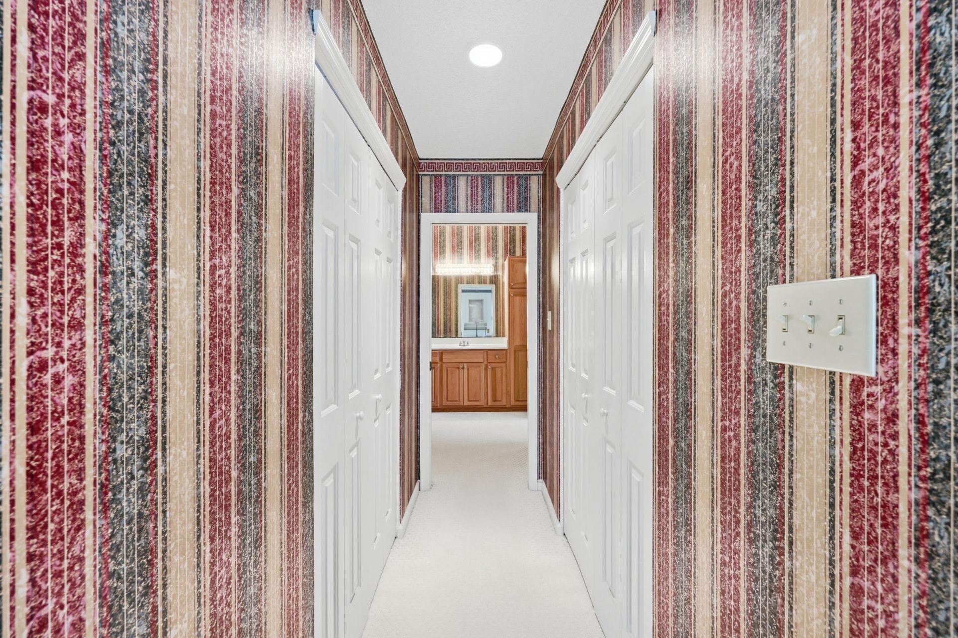 2562 Lake Vista Dr.  Photo 35