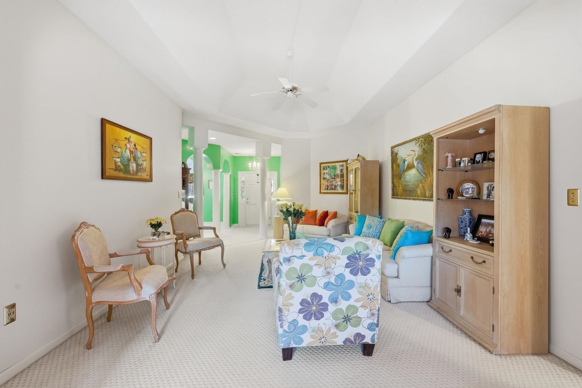 2562 Lake Vista Dr.  Photo 8