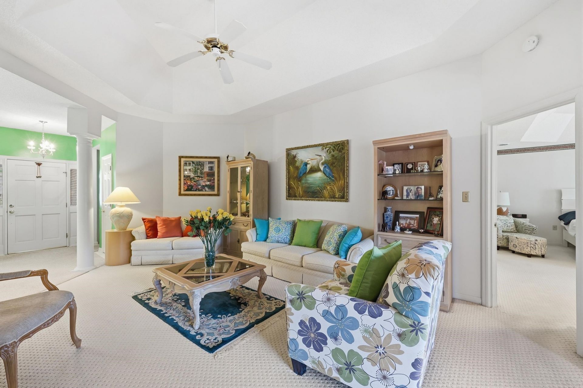 2562 Lake Vista Dr.  Photo 9