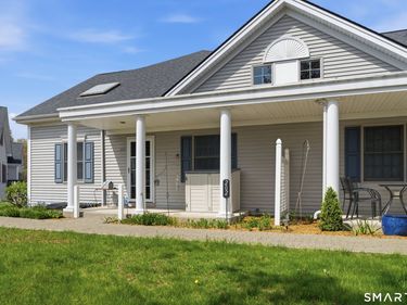 202 Stoney, Unit 202, New Fairfield, CT 06812