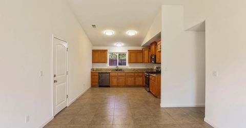 6573 Hastings Dr, Winton, CA 95388 Photo