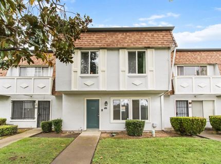 7738 La Mancha Way, Sacramento, CA 95823 Photo