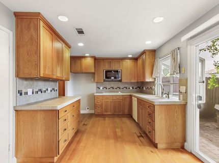 7738 La Mancha Way, Sacramento, CA 95823 Photo