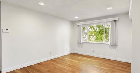 7738 La Mancha Way, Sacramento, CA 95823 Photo