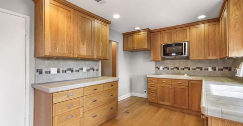 7738 La Mancha Way, Sacramento, CA 95823 Photo