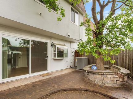 7738 La Mancha Way, Sacramento, CA 95823 Photo