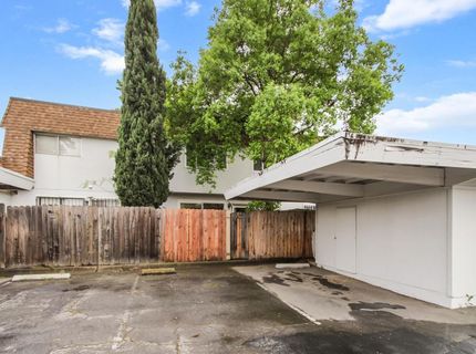 7738 La Mancha Way, Sacramento, CA 95823 Photo