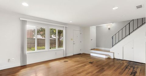 7738 La Mancha Way, Sacramento, CA 95823 Photo