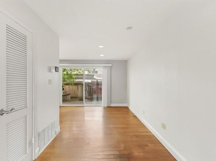 7738 La Mancha Way, Sacramento, CA 95823 Photo