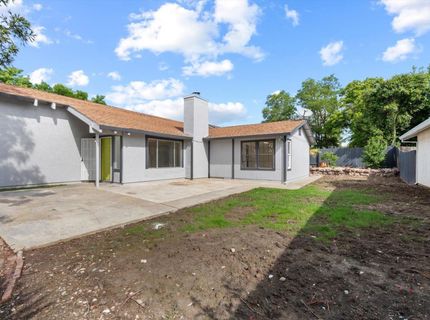 6279 Dayspring Way, Sacramento, CA 95823 Photo