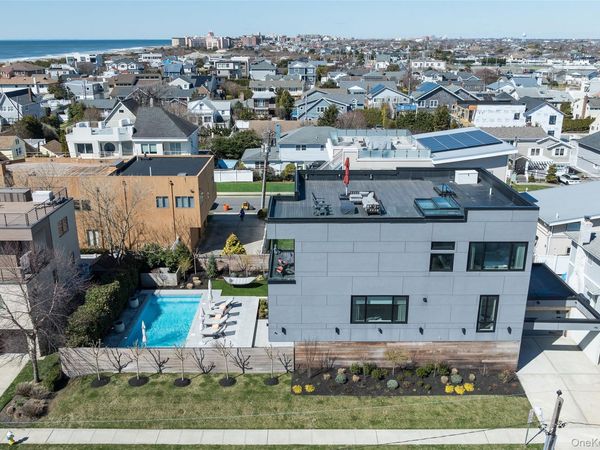 46 Nantwick Street, Lido Beach, NY 11561