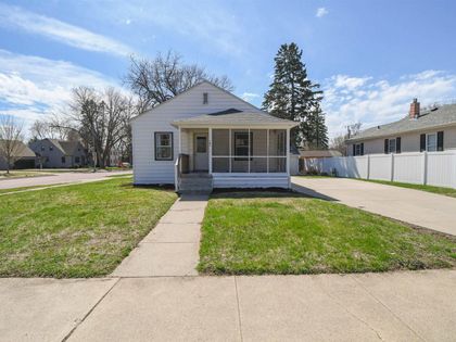 101 W 27th St Sioux Falls, SD 57105