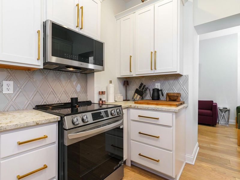 33 W Starr Avenue , Columbus, OH 43201 Photo 13