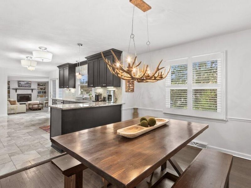 855 Clubview Boulevard S, Columbus, OH 43235 Photo 11