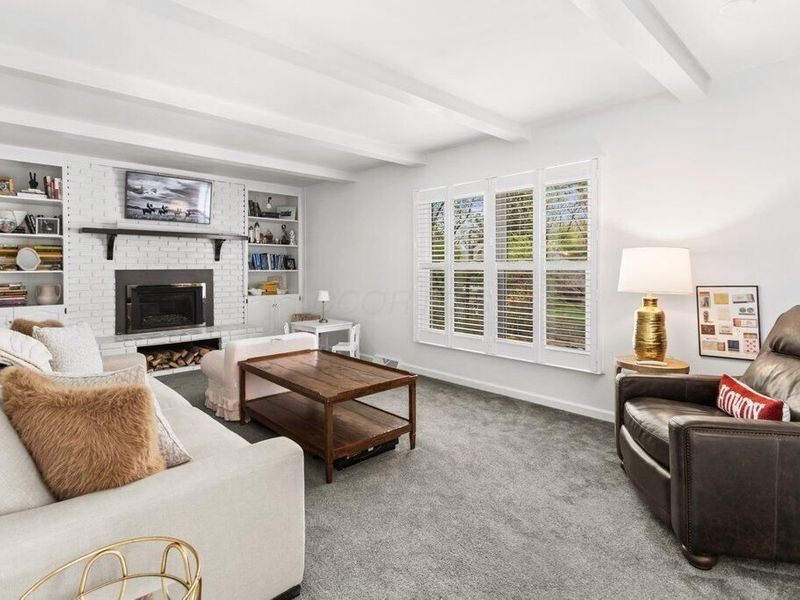 855 Clubview Boulevard S, Columbus, OH 43235 Photo 12