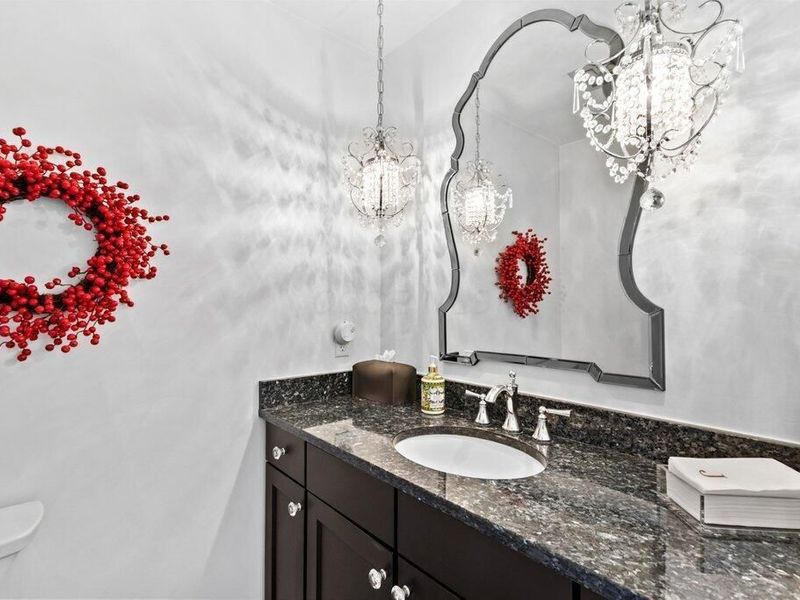 855 Clubview Boulevard S, Columbus, OH 43235 Photo 16