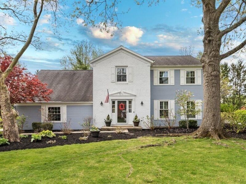 855 Clubview Boulevard S, Columbus, OH 43235 Photo 2