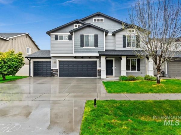 2949 NW 10th Ave, Meridian, ID 83646