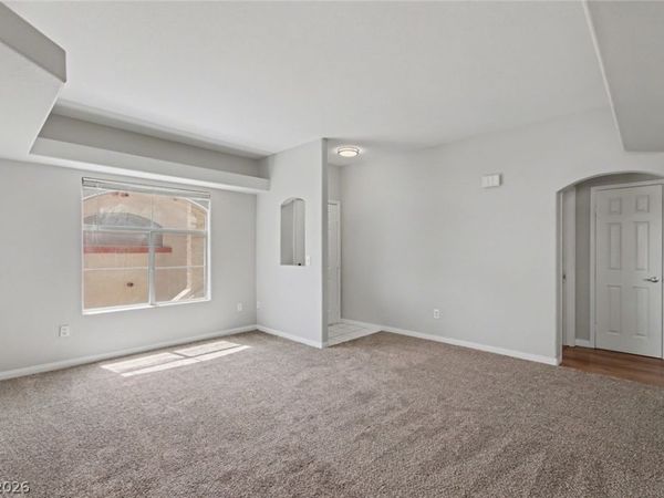 517 Indian Princess Drive , Unit 201, Las Vegas, NV 89145