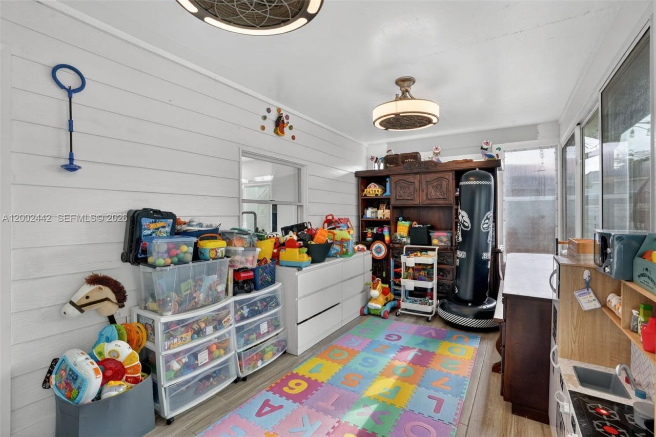 14914 SW 142nd Pl, Miami, FL 33186 Photo