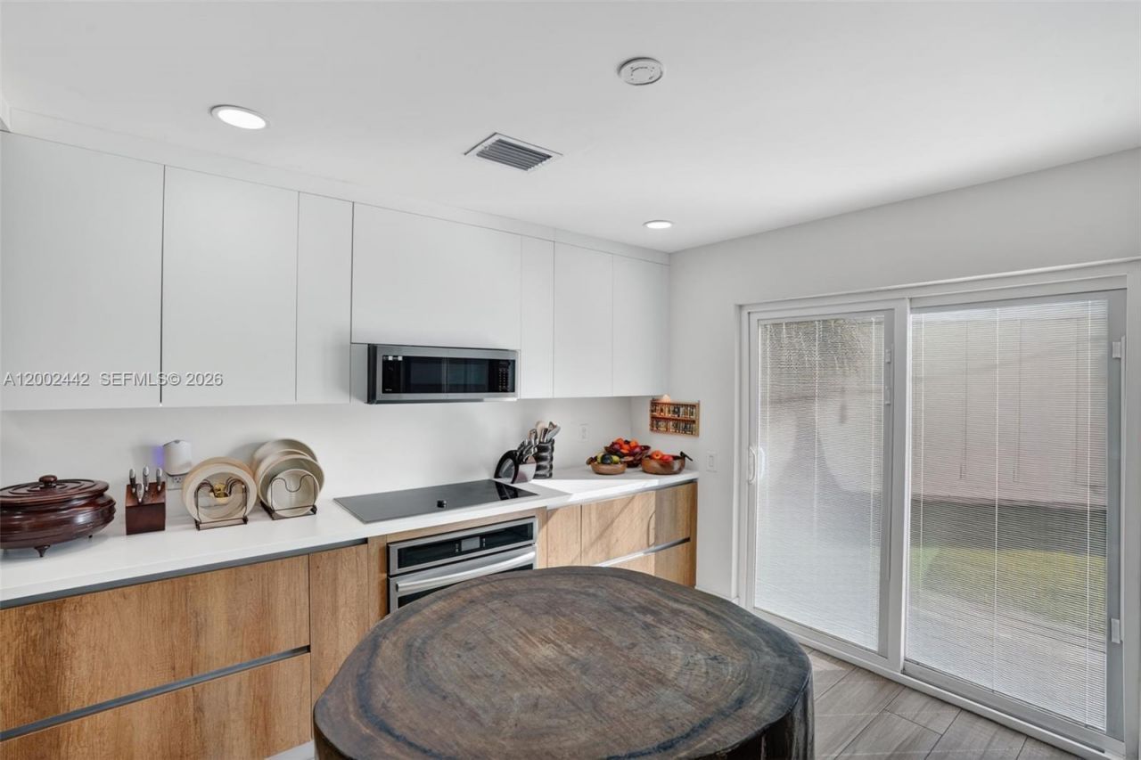 14914 SW 142nd Pl, Miami, FL 33186 Photo