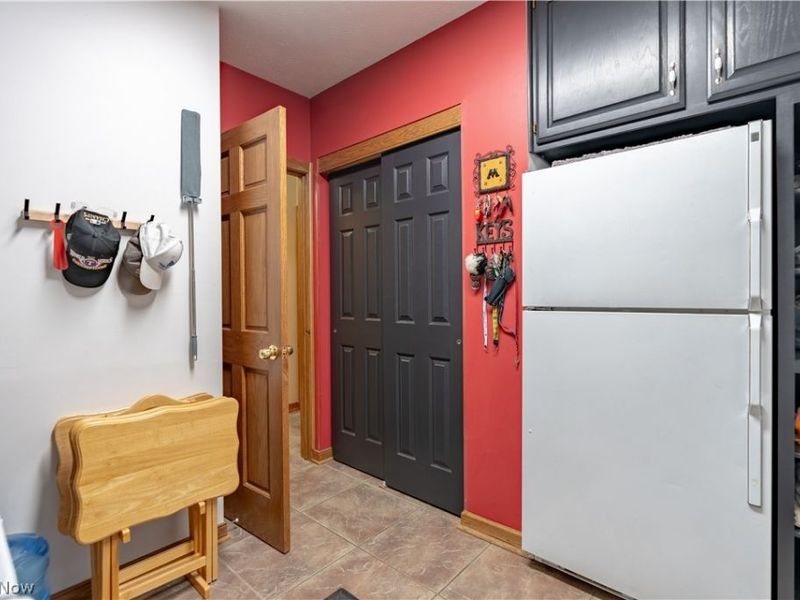 2903 Aylesbury Street NW, North Canton, OH 44720 Photo 14