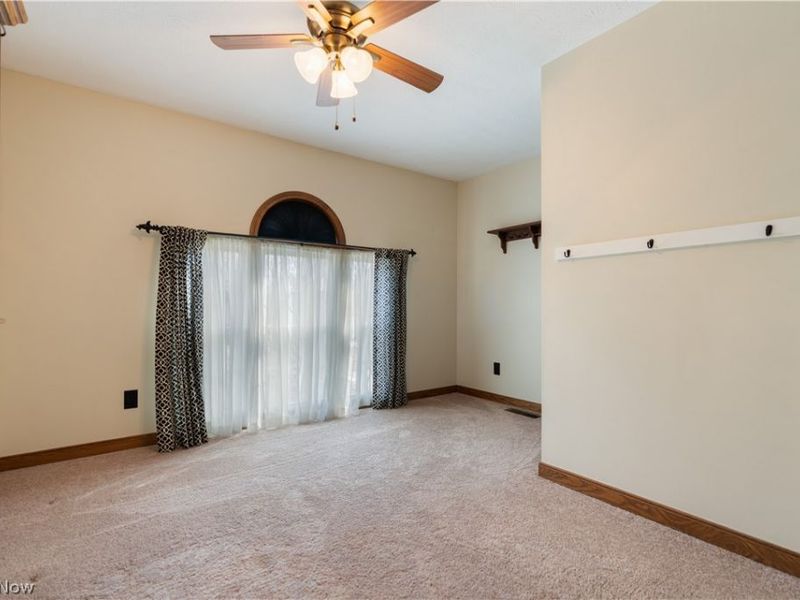 2903 Aylesbury Street NW, North Canton, OH 44720 Photo 22