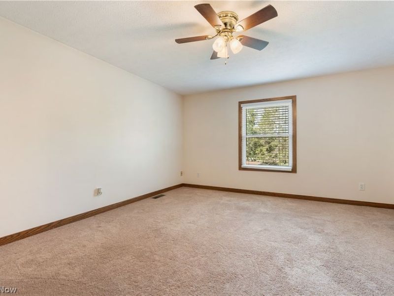 2903 Aylesbury Street NW, North Canton, OH 44720 Photo 23