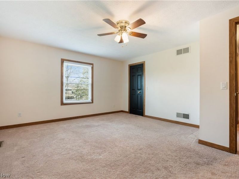 2903 Aylesbury Street NW, North Canton, OH 44720 Photo 24