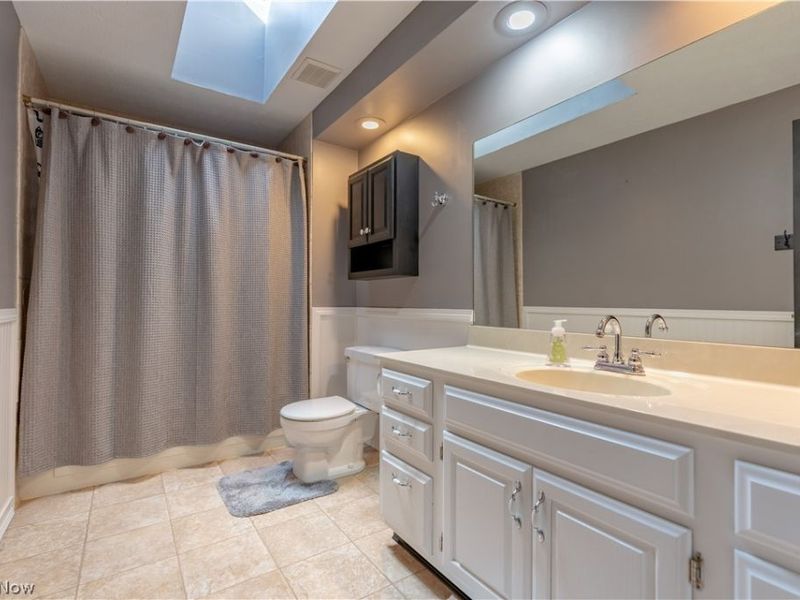 2903 Aylesbury Street NW, North Canton, OH 44720 Photo 27