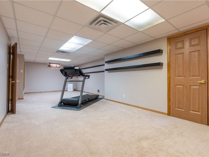 2903 Aylesbury Street NW, North Canton, OH 44720 Photo 31