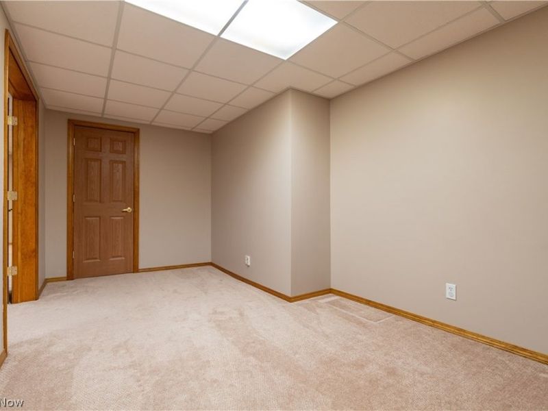 2903 Aylesbury Street NW, North Canton, OH 44720 Photo 34