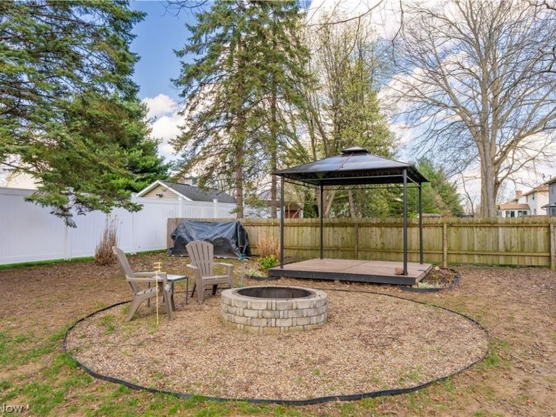 2903 Aylesbury Street NW, North Canton, OH 44720 Photo 38